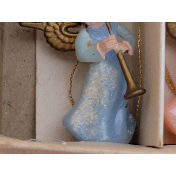 Santa Creation Six Angel Musicians 2 Inches Plastic Ornaments Figures Hong Kong - Picture 11 of 13